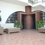 מלון Redebora Torregrotta