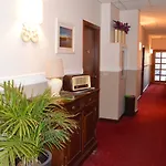 מלון Redebora Torregrotta