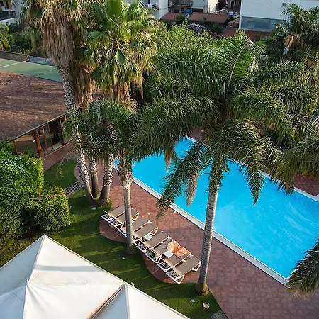 里迪博拉酒店 酒店 托雷格罗塔