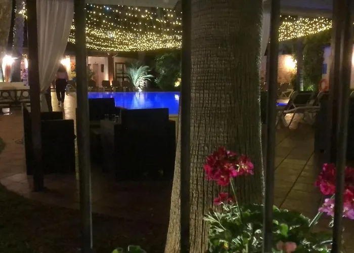 Otel Redebora Torregrotta