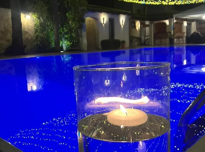 Otel Redebora 3*