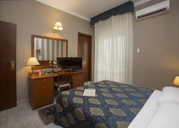 Redebora Otel 3*