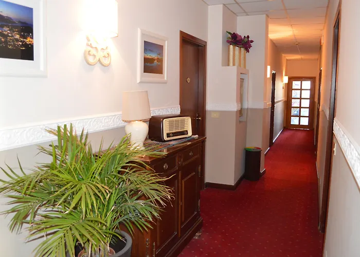 Otel Redebora Torregrotta