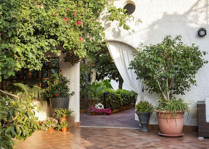 Redebora Otel Torregrotta