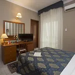 Redebora Hotel 3*