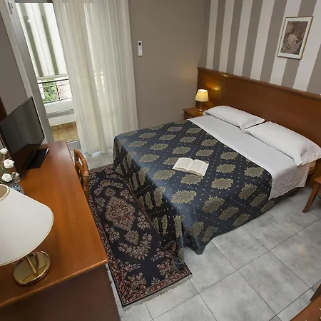 Hotel Redebora 3*