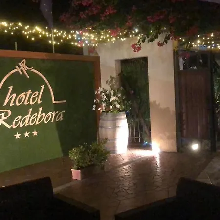 Redebora Hotel
