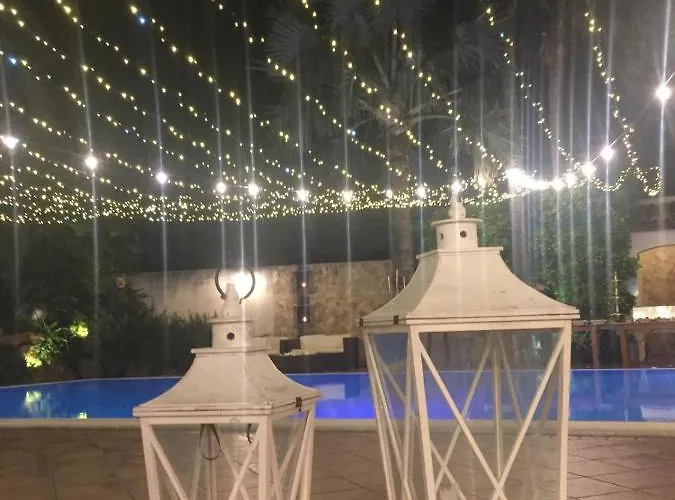 里迪博拉酒店 3*