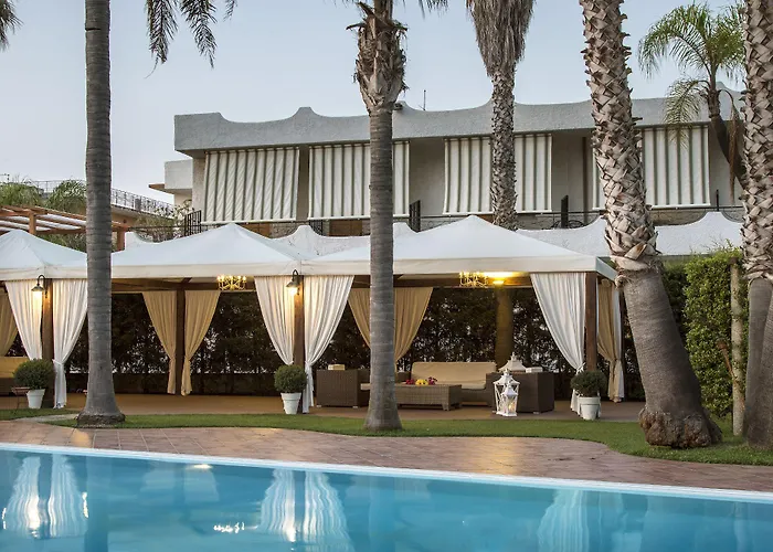 里迪博拉酒店 3*