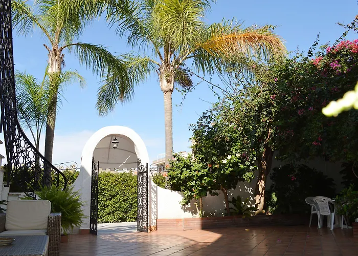 里迪博拉酒店 3* 托雷格罗塔