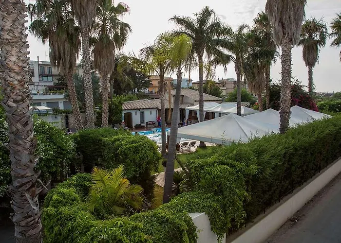 里迪博拉酒店 3*